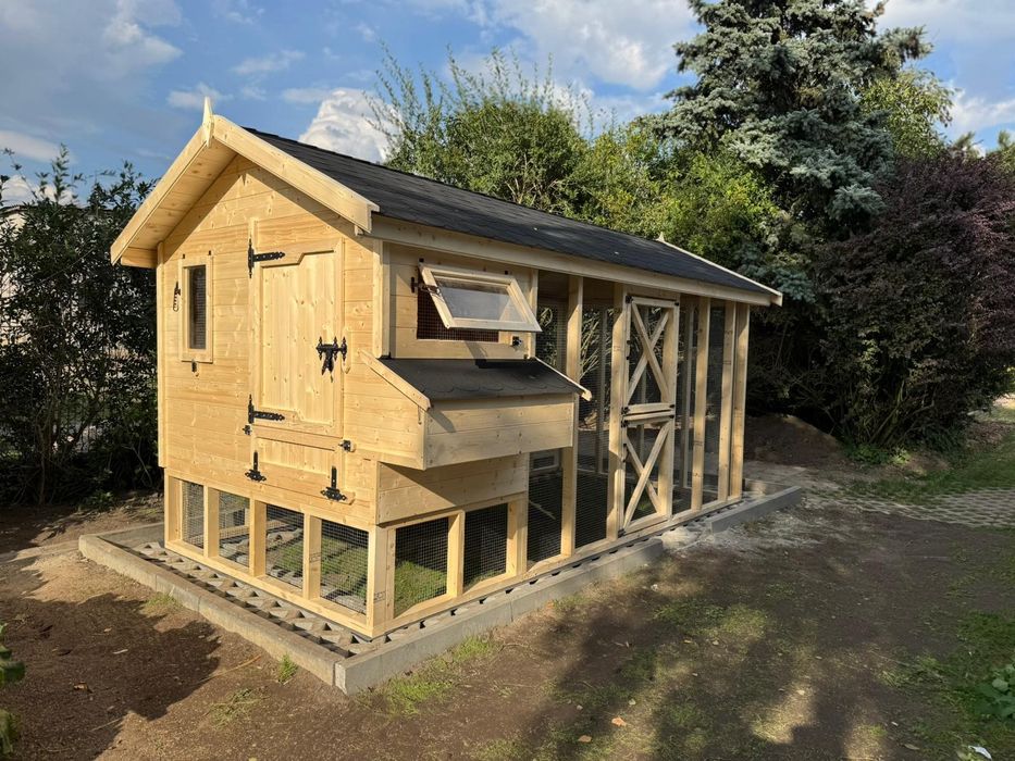 Kurnik z woliera 400x200