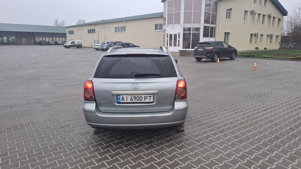 Продам Toyota Avensis 2007