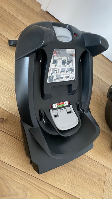 Nosidełko BeSafe Izi Go X1 z bazą na isofix i gratisem