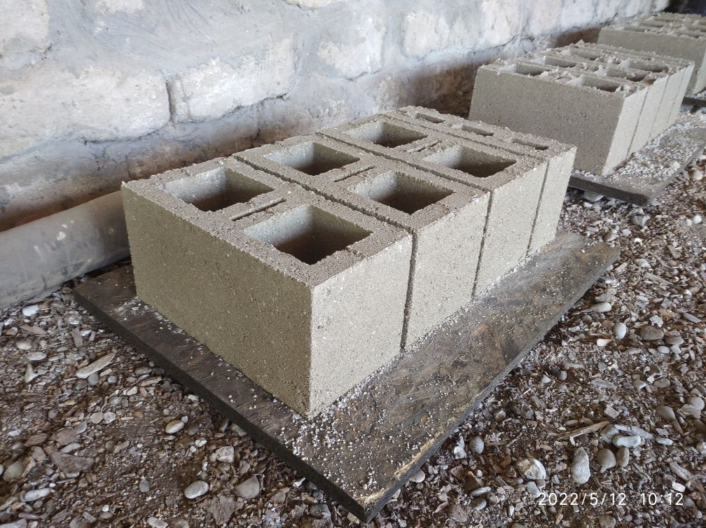Шлакоблок,Блок. вибропресований