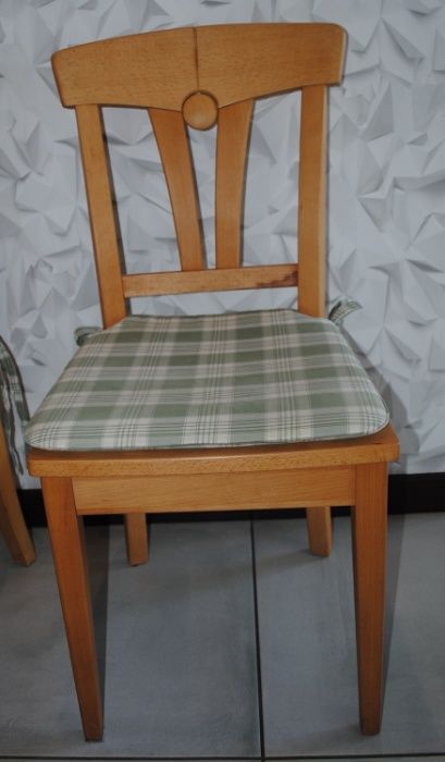 Krzesło drewniane