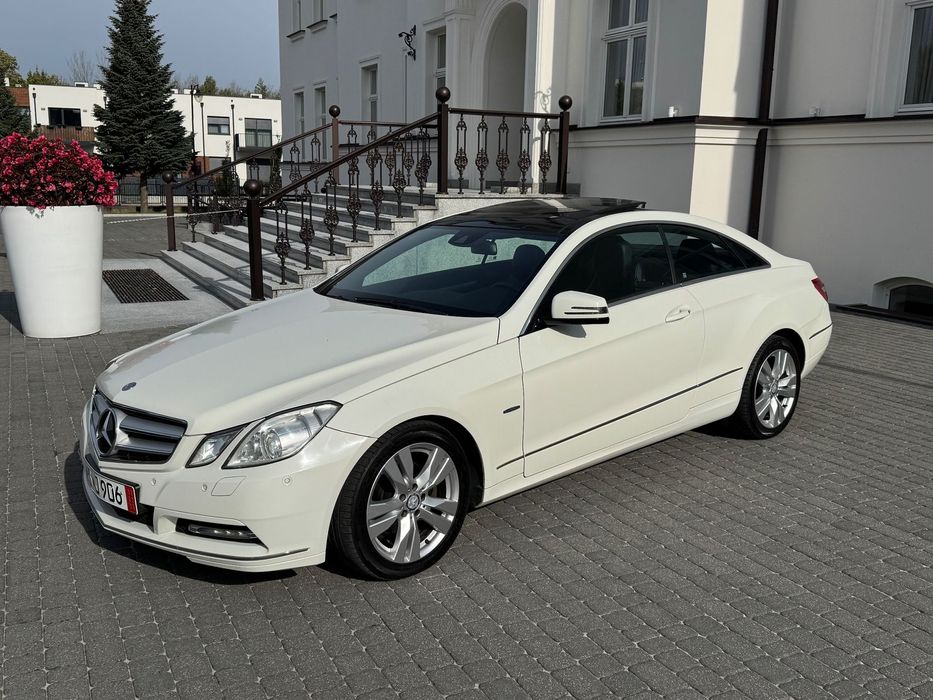 Mercedes-Benz Klasa E Stan Perfekcyjny Full Opcja Bezwypadkowy