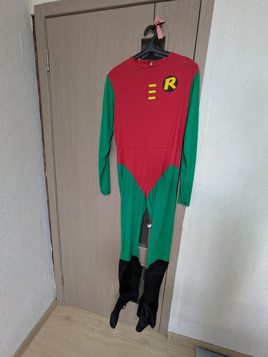 Костюм супергероя, Робін