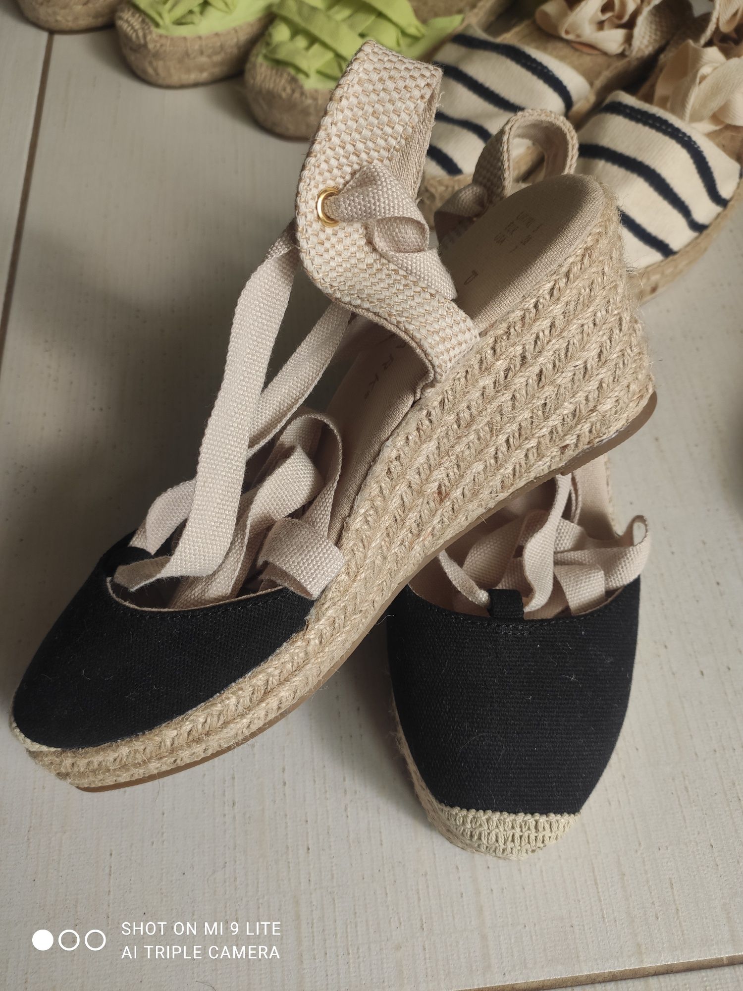 Еспадрільї жіночі  на літо бренду Soludos, Primark