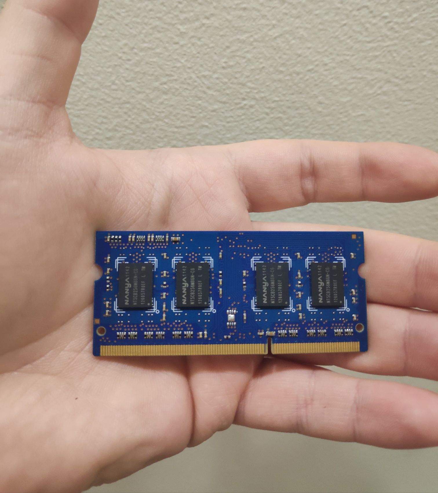 Планка оперативної пам'яті Nanya 2Gb DDR3-1333 sodimm