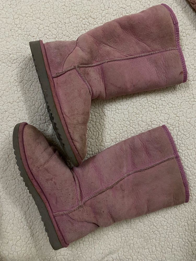 Botas ugg  tamanho 37