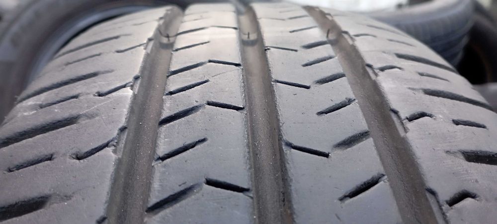 Opona 1szt 195/65/16C, 104/102R. 8PR Nexen ROADIAN CT8 8mm 2020