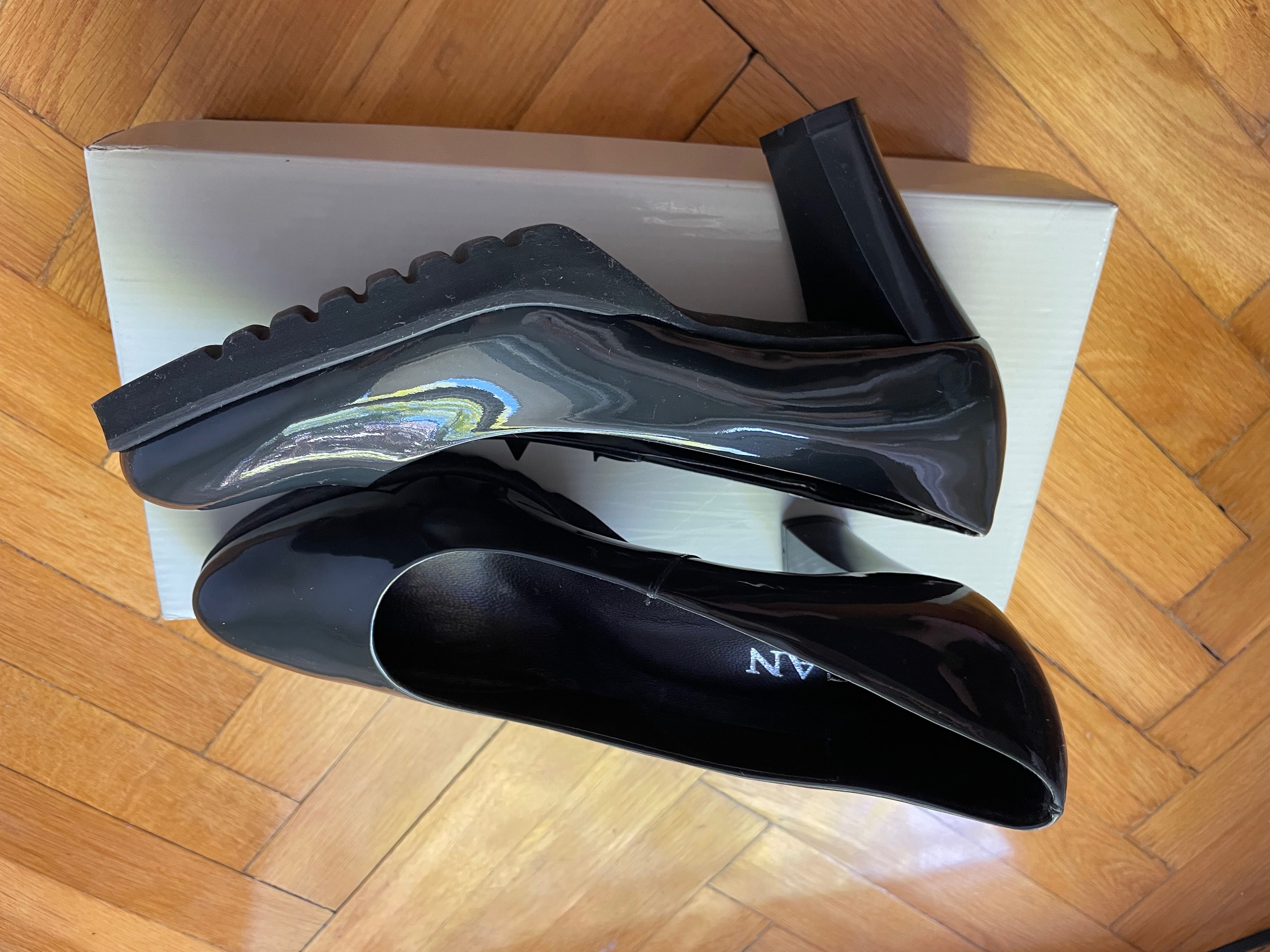 Buty damskie SAGAN