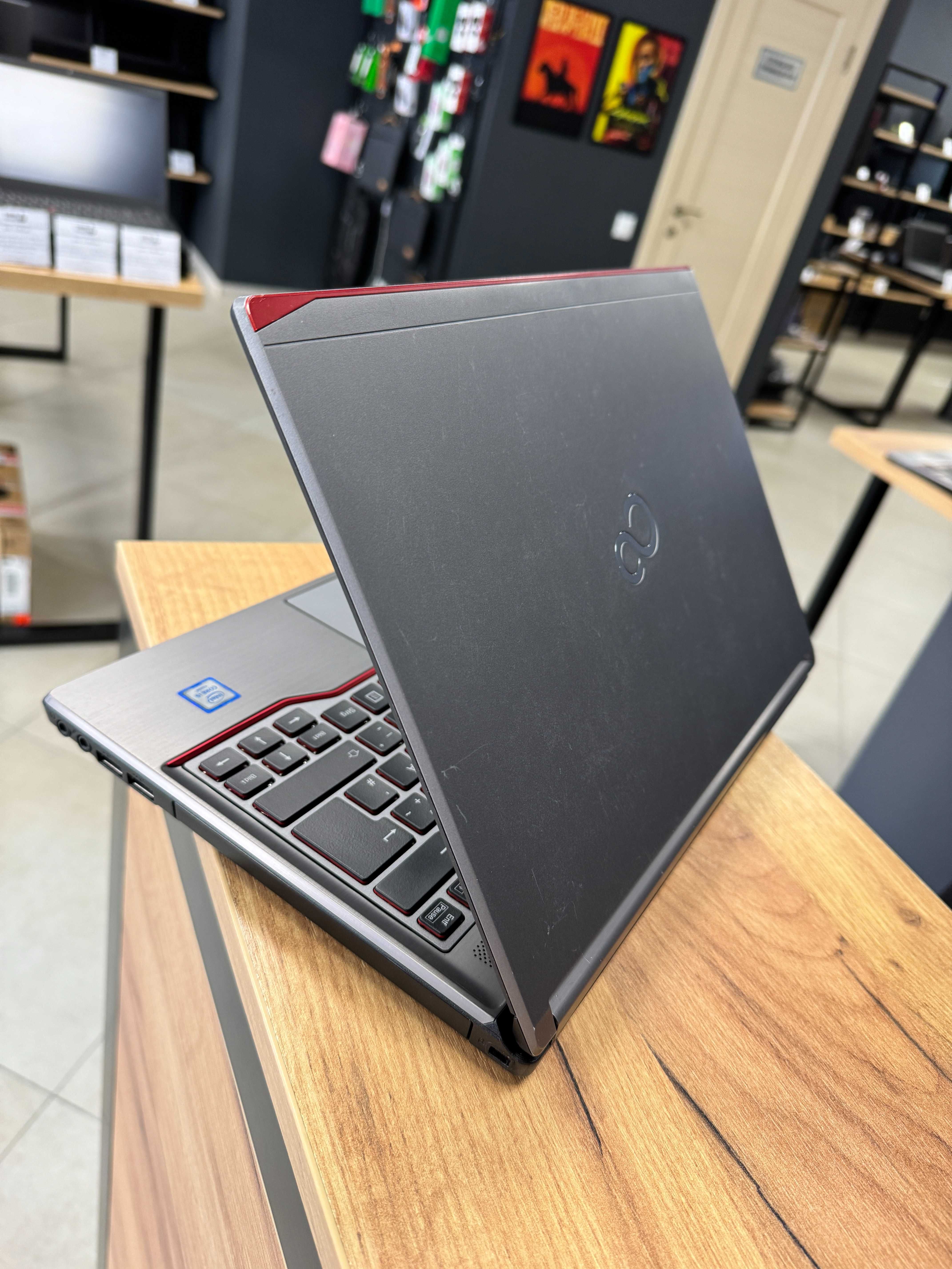 Ноутбук Fujitsu LifeBook E736 - i5 6300U/16 GB DDR4/250 SSD/Гарантія