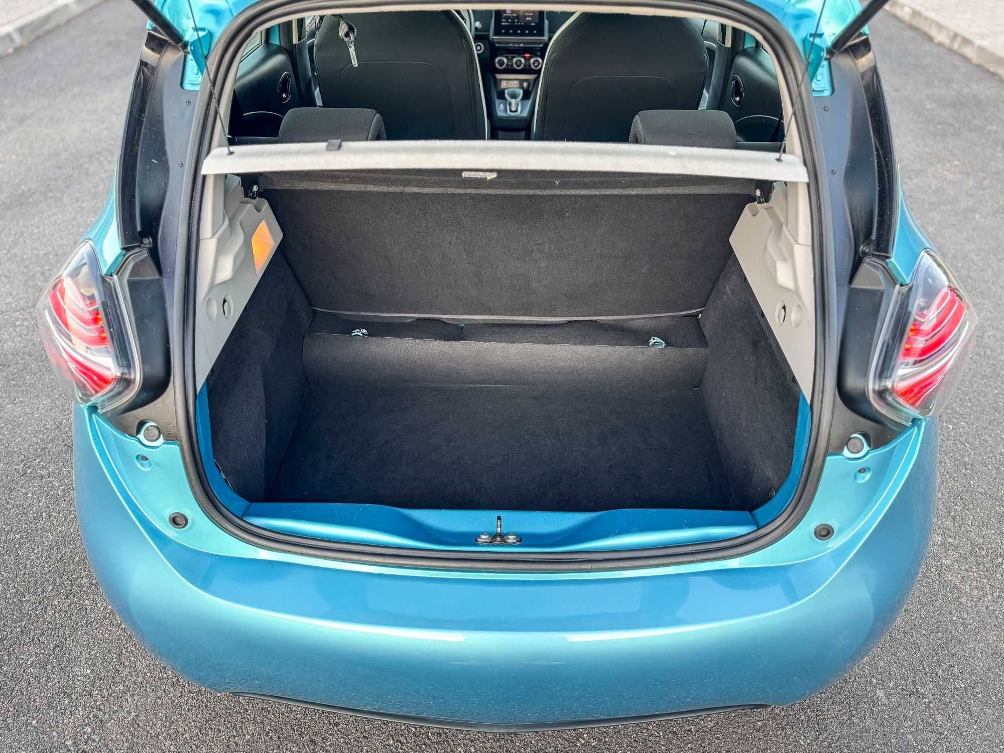 Renault Zoe Life 52kWh (Baterias Próprias) - 2020