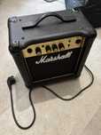 Wzmacniacz Marshall MG10