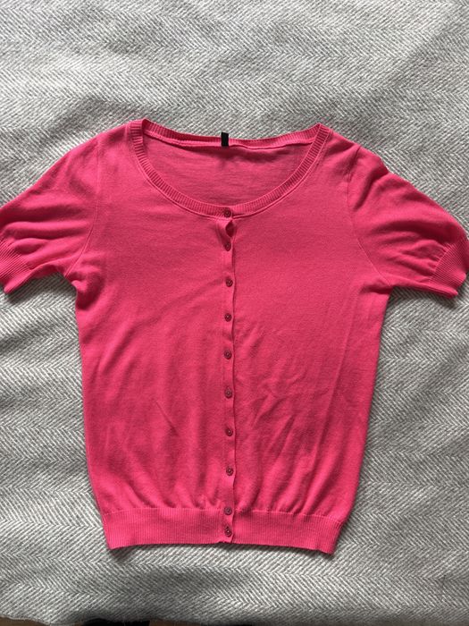 Malinowy seterek damski Benetton