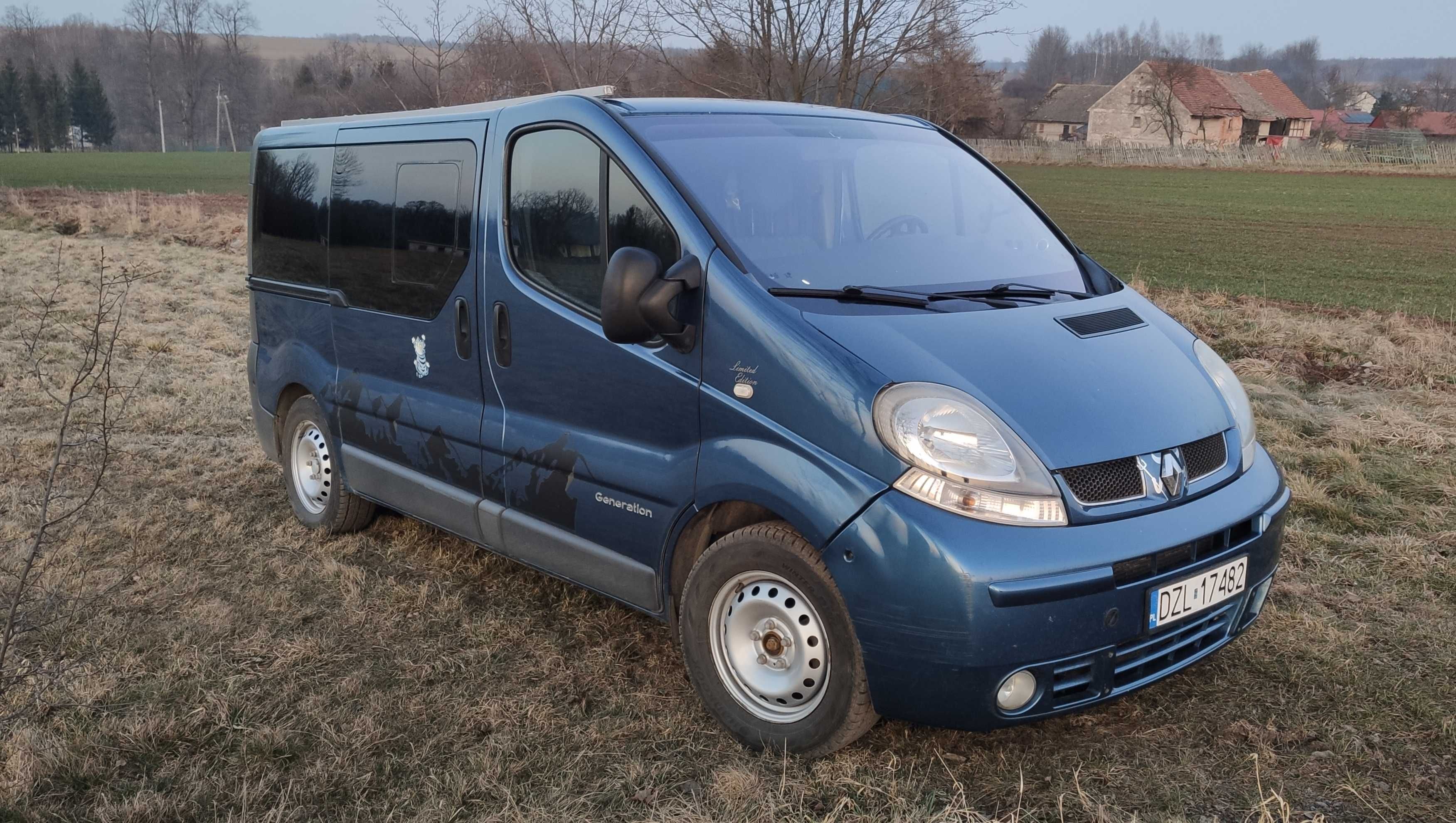 Renault Trafic GENERATION 2.5 Kamper 7 osobowy w pełni wyposażony.