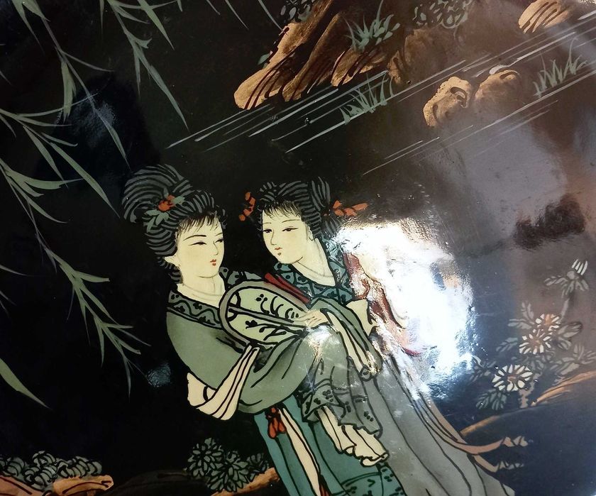 Disponível, Antiga e grande placa Porcelana Chinesa, Família Negra,