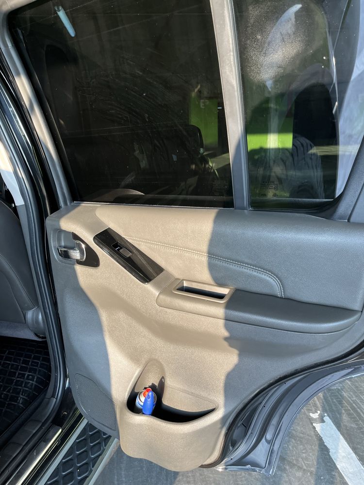 Nissan Pathfinder 2011