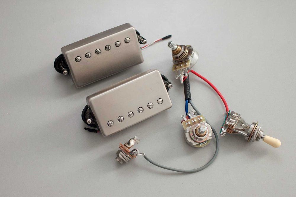 Supro Bolt Buckers Set + Wiring Harness