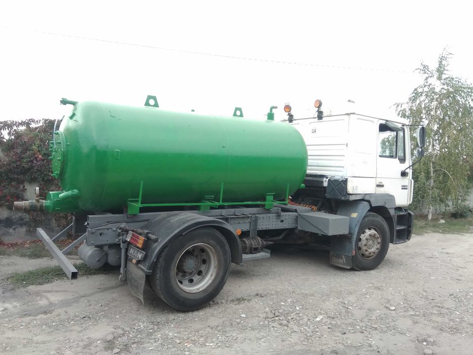 Выкачка сливных ям, биотуалетов, уличных туалетов. Бочка 6м3.