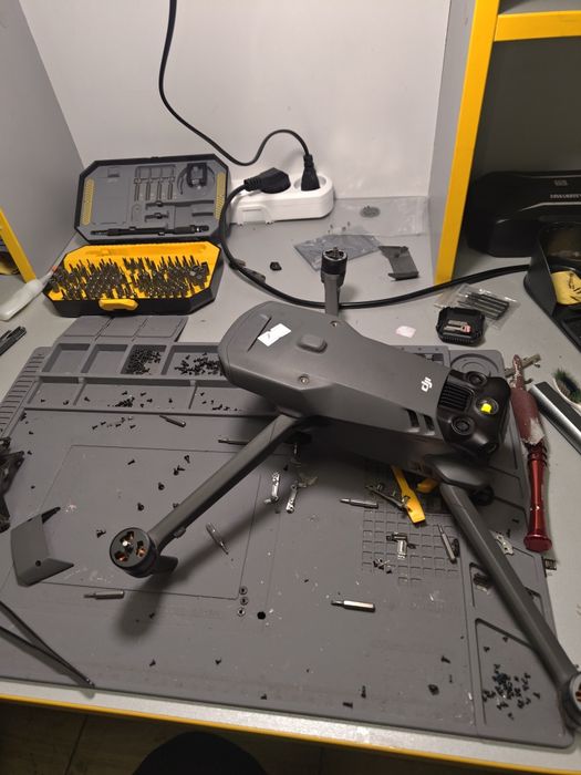 Ремонт мавік 3 (Е,Т, про, Класік) та matrice 4 E/T за нормальними ціна