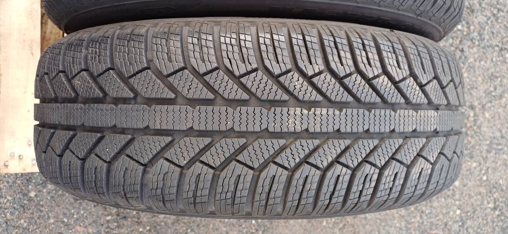 195/60R16 89H SEMPERIT , komplet opon zimowych.