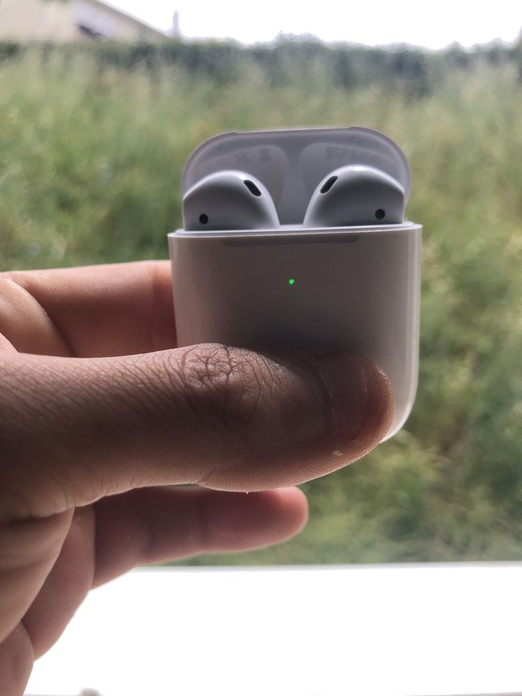 Airpods 2 em bom estado