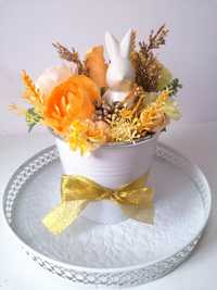 Flower box flowerbox wiosenny wielkanocny stroik złoty żółty pomarańcz