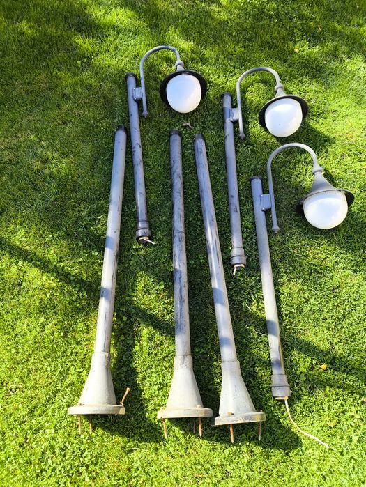 Lampy ogrodowe .