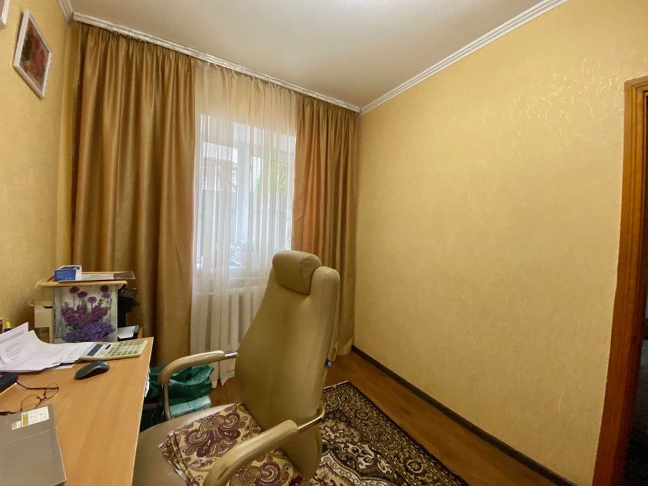 Продаж будинку в районі 3-ї лікарні (Старе Місто) 2342