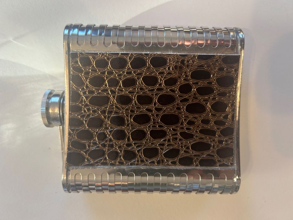 2x Piersiówka Hip Flask – jedna vintage Japan – nowe w pudełkach