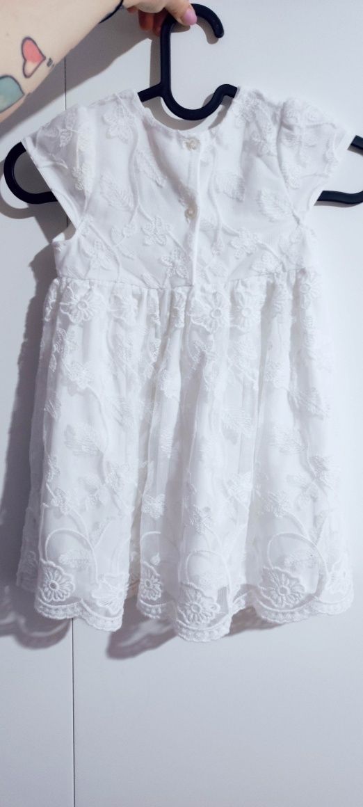 Sukienki białe koronka 98 dla bliźniaczek