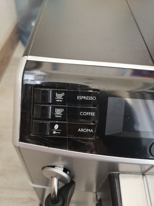 Кавомашинка Saeco HD8764