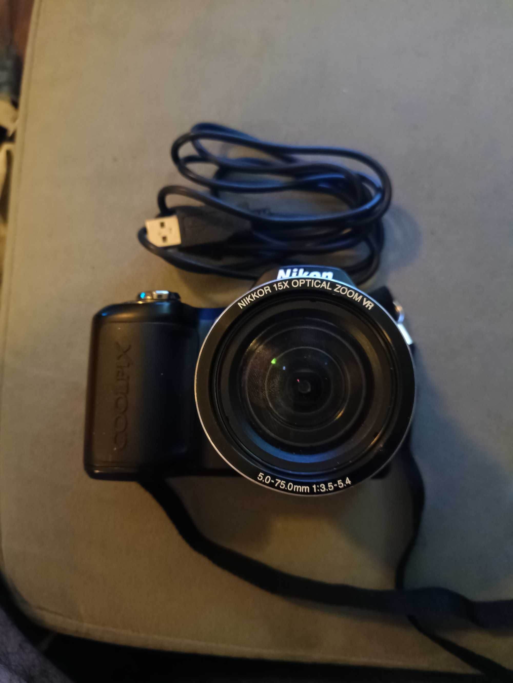 Aparat fotograficzny NIKON COOLPIX L100 cyfrowy analogowy wyświetlacz