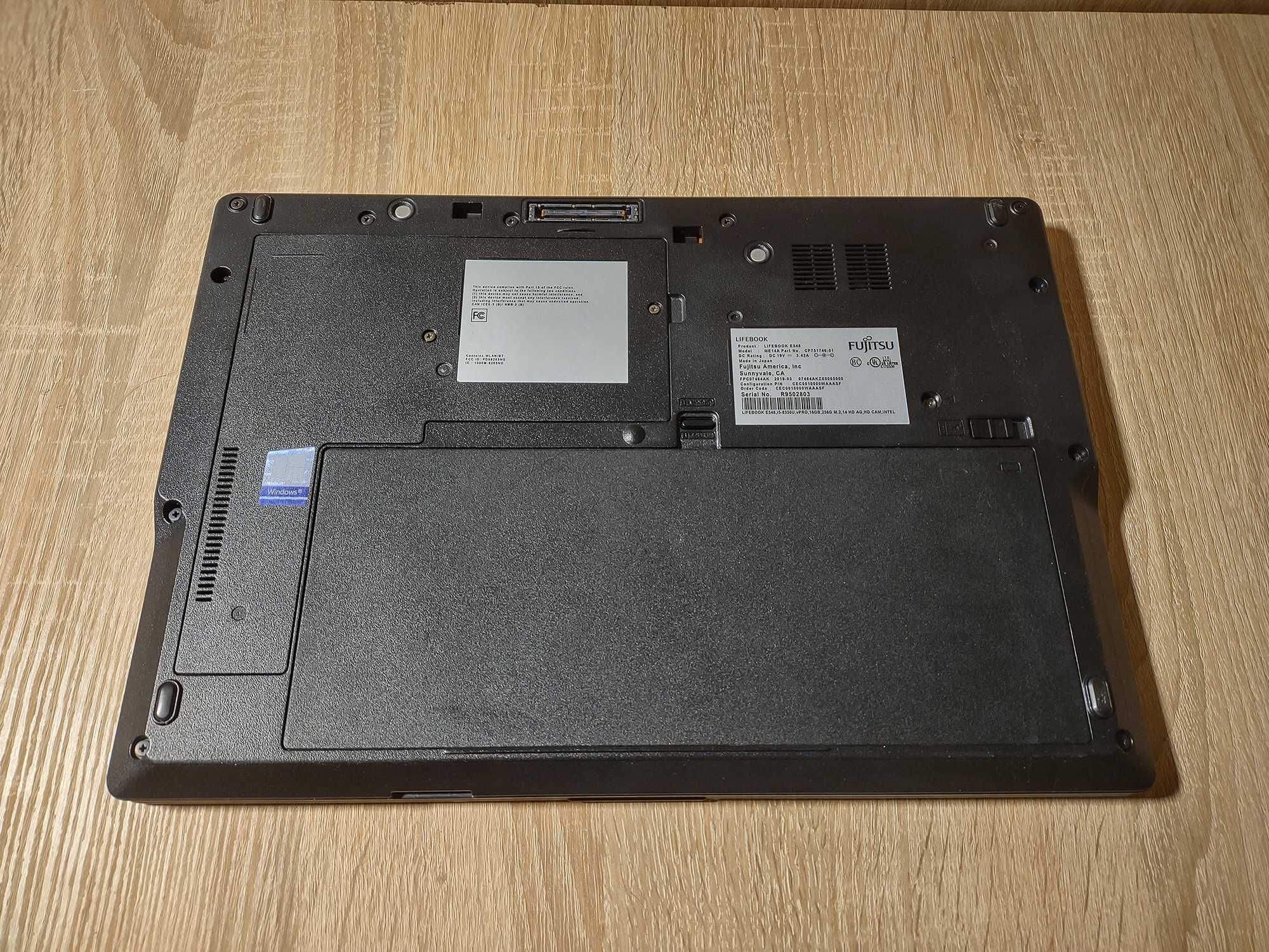 Ноутбук Fujitsu Lifebook e548 14"(HD) i5 8350u/16 GB/256 GB SSD