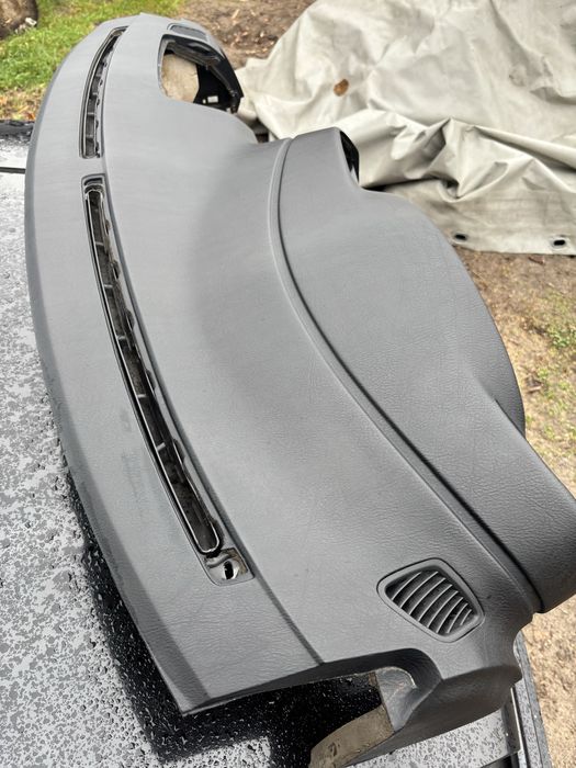 Deska rozdzielcza Bmw e36 96-99 sedan