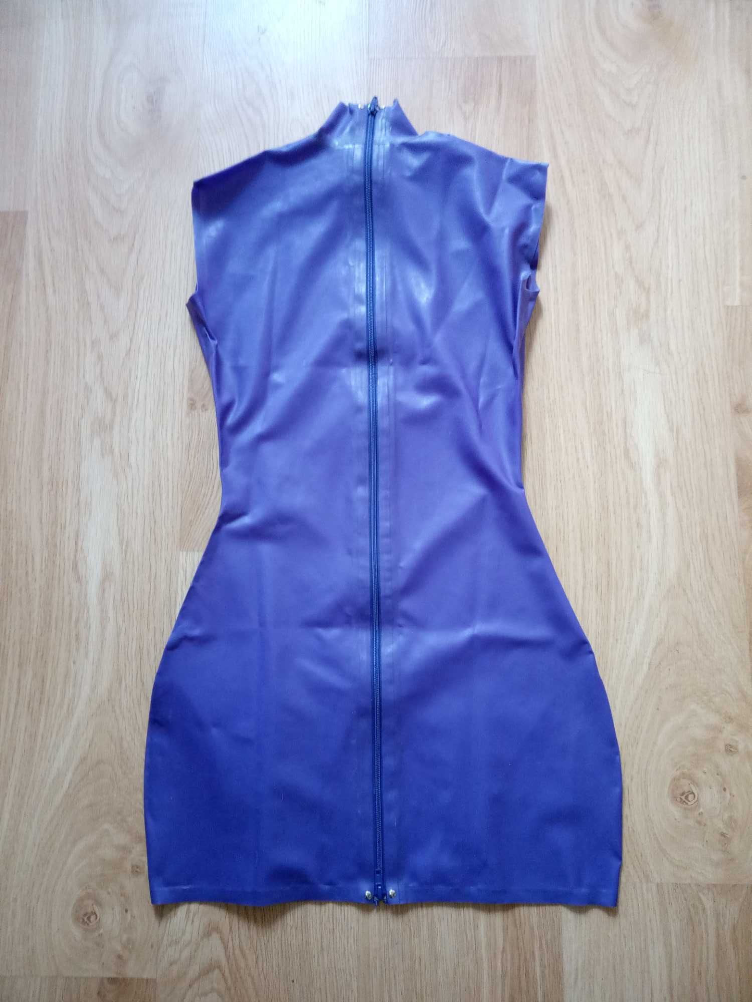 885/ OD RĘKI sukienka M suknia fioletowa zamek przebranie latex lateks