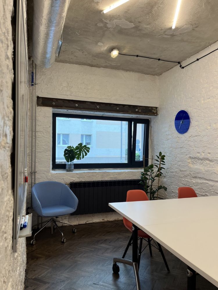 Pokój biurowy / studio w Kotłownia Coworking - LOFT Jeżyce / Ogrody