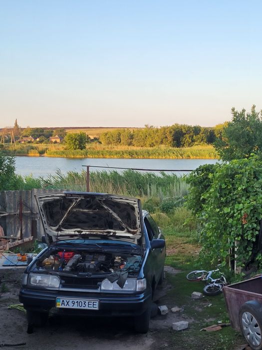 Форд скорпио 1 2,0 газ/бензин