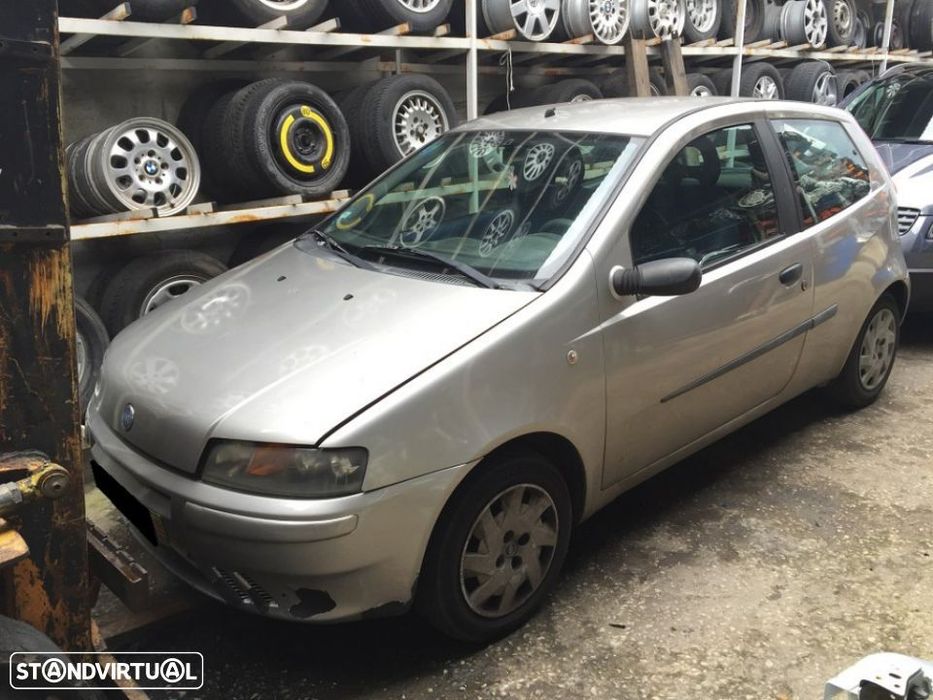 Fiat punto 1.2i de 2002 para peças