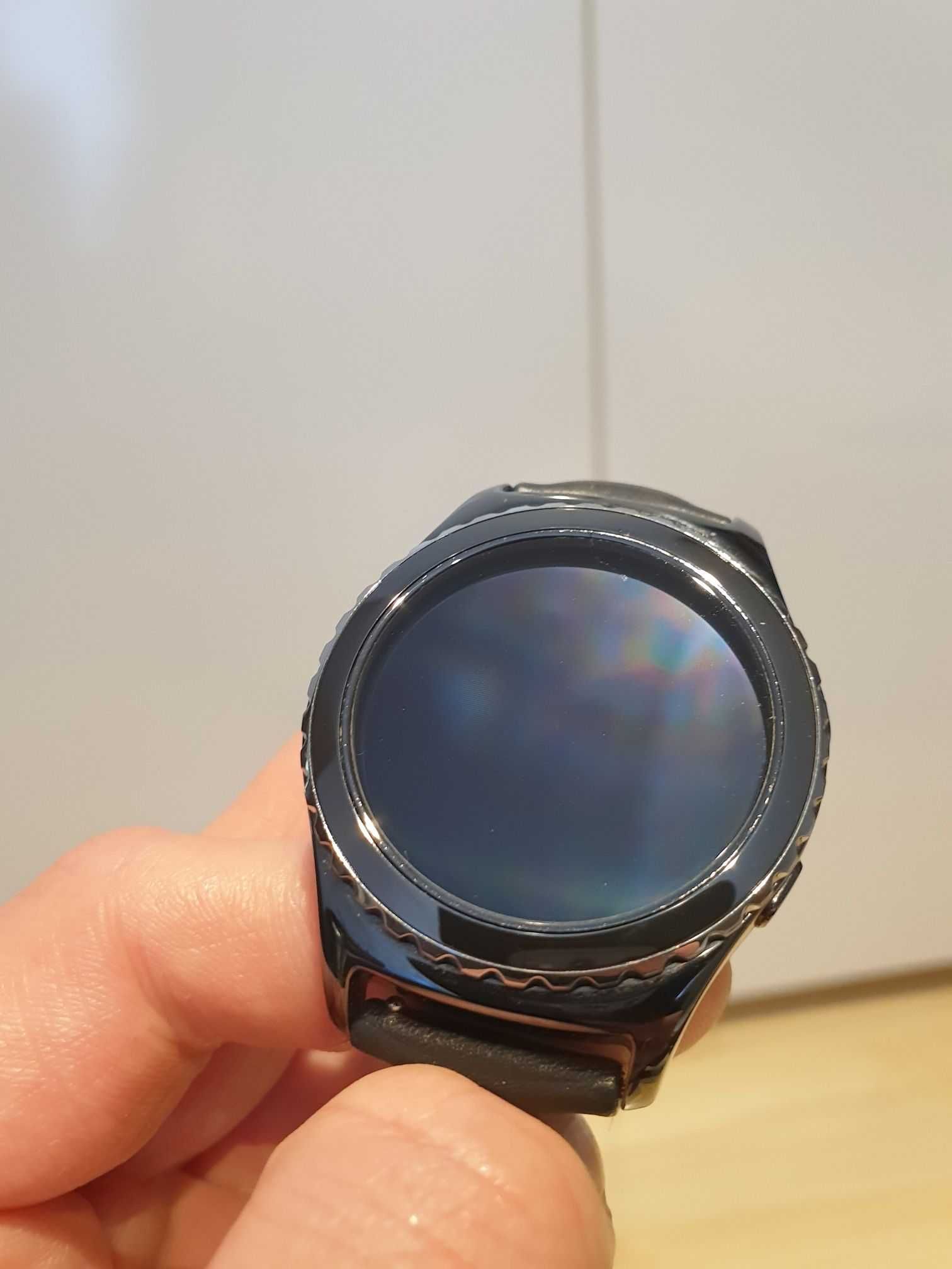 Samsung Gear S2 Classic SM-R732 42mm czarny Komplet