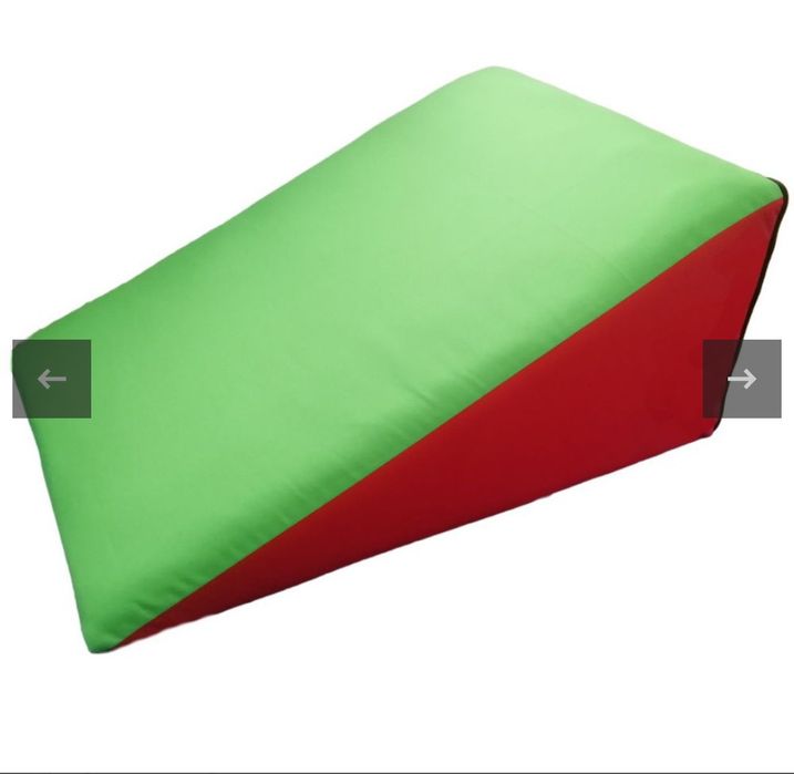 Подушка  ортопедична клин  реабілітації 50×70