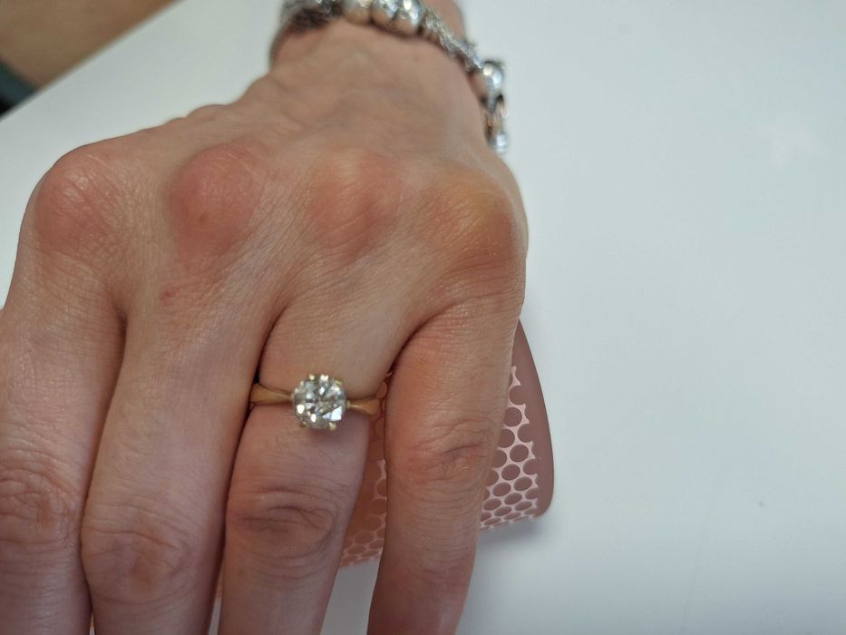 Pierścionek złoty z Diamentem 1,05ct barwa E - bezbarwny unikat