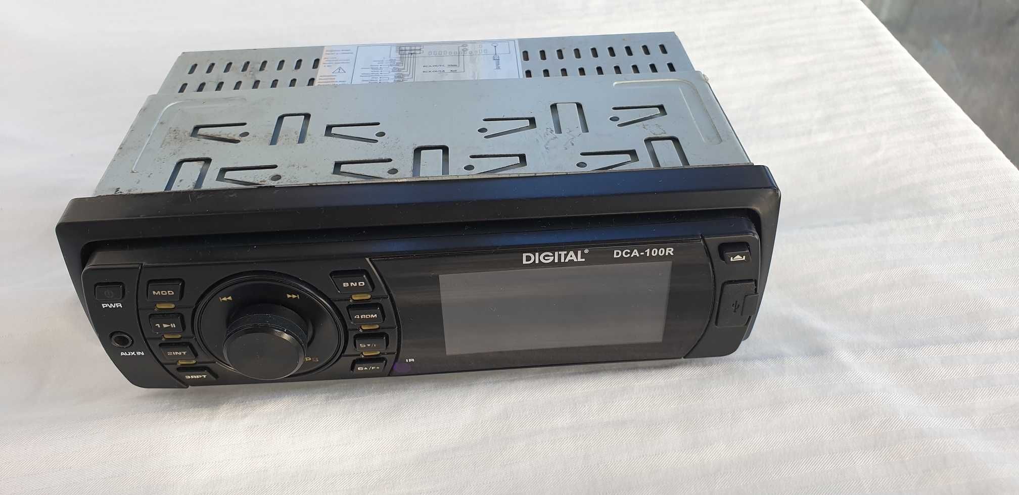Автомагнитола Digital DCA-100R