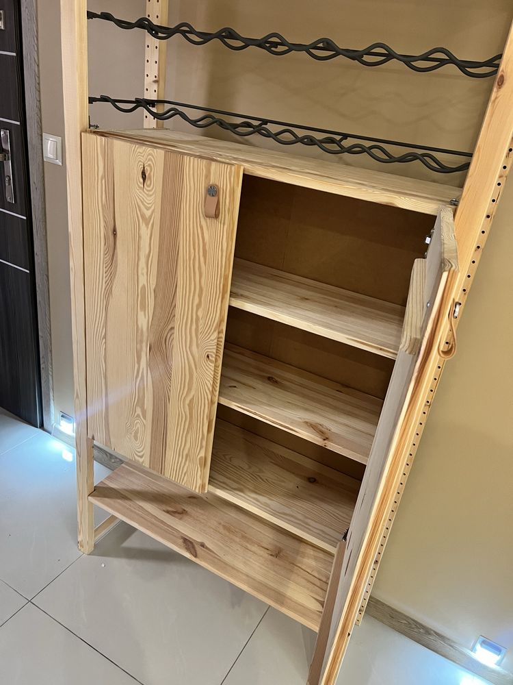 Regał drewniany z szafką i miejscem na napoje Ivar Ikea