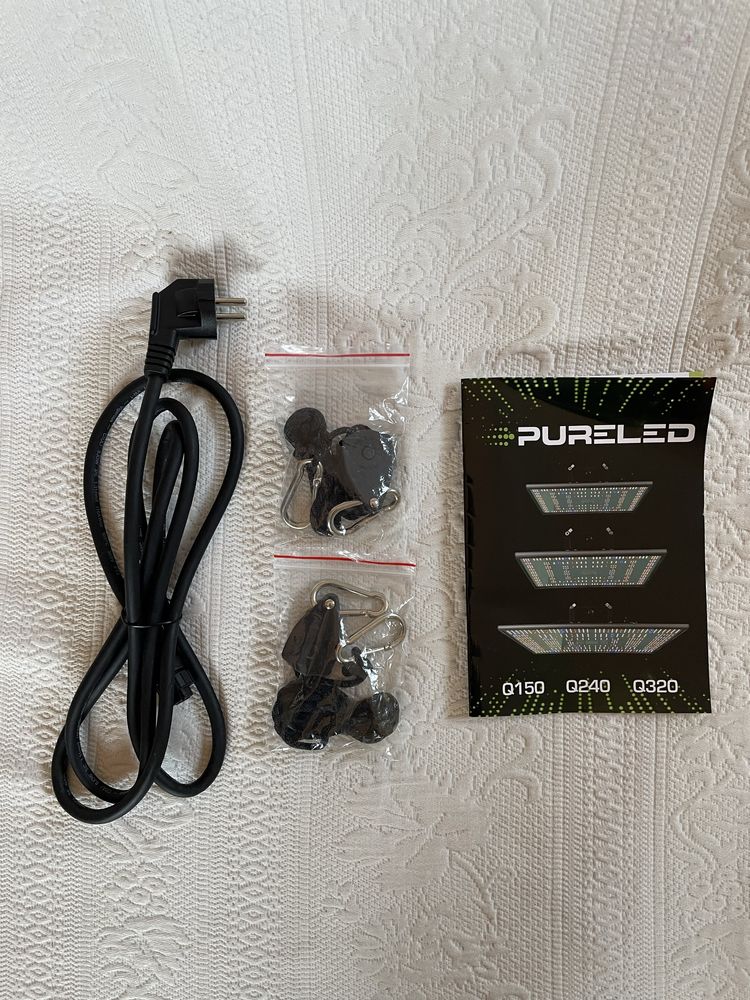 Luz Pure LED Q240