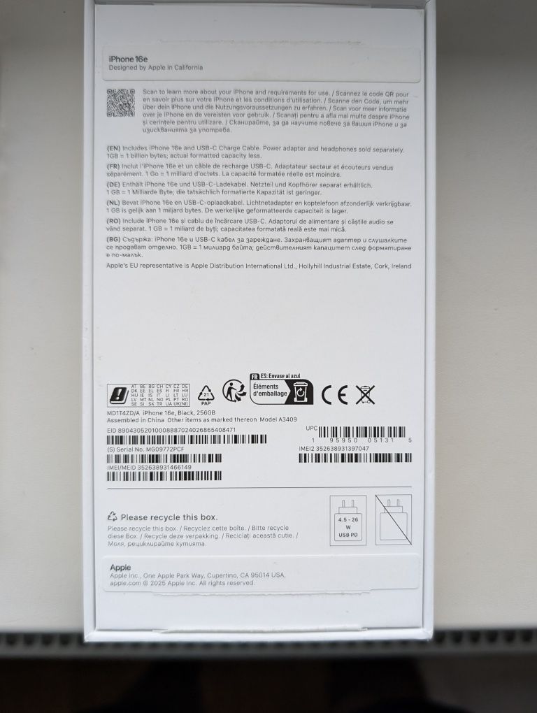 Ідеальний iPhone 16e 256 GB + case. Офіційна європейська версія