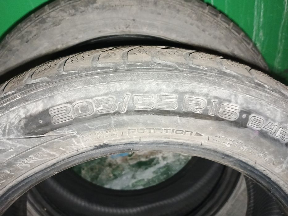 Продам пару шин Nokian 205 55 R16