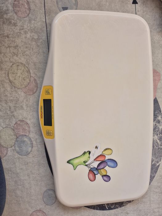 Przewijak Ikea Guliwer + waga rossmax