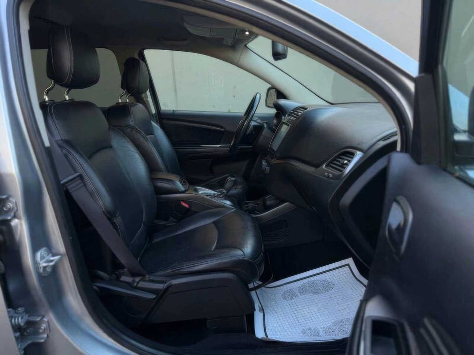 Dodge Journey      2015