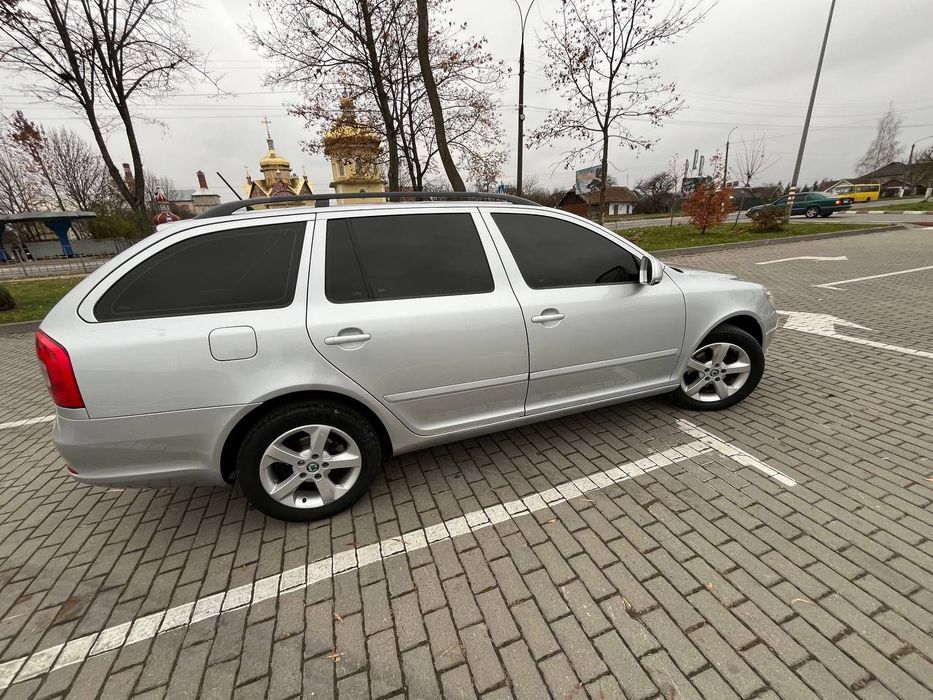 Skoda Octavia A 5 ТОРГ БІЛЯ АВТО