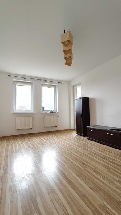 Mieszkanie 2 pokoje, osobna kuchnia, 2 balkony, ogrodzone osiedle