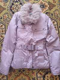 Продам фирменную женскую утепленную куртку